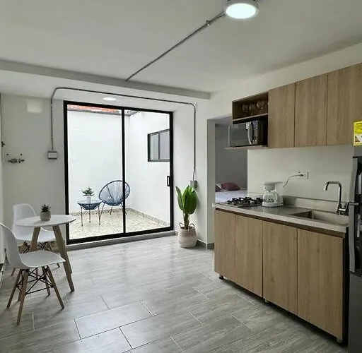 Dream Apt Close To Unicentro - Spacious - With Ac