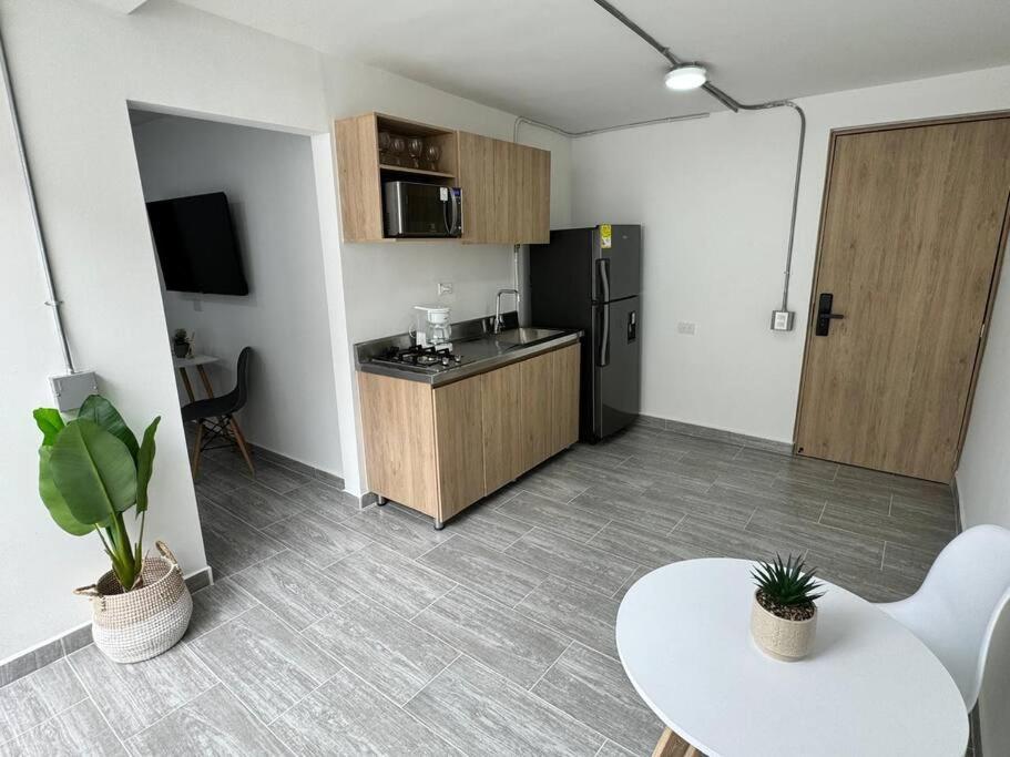 Apartment Dream Close To Unicentro - Spacious - With Ac *