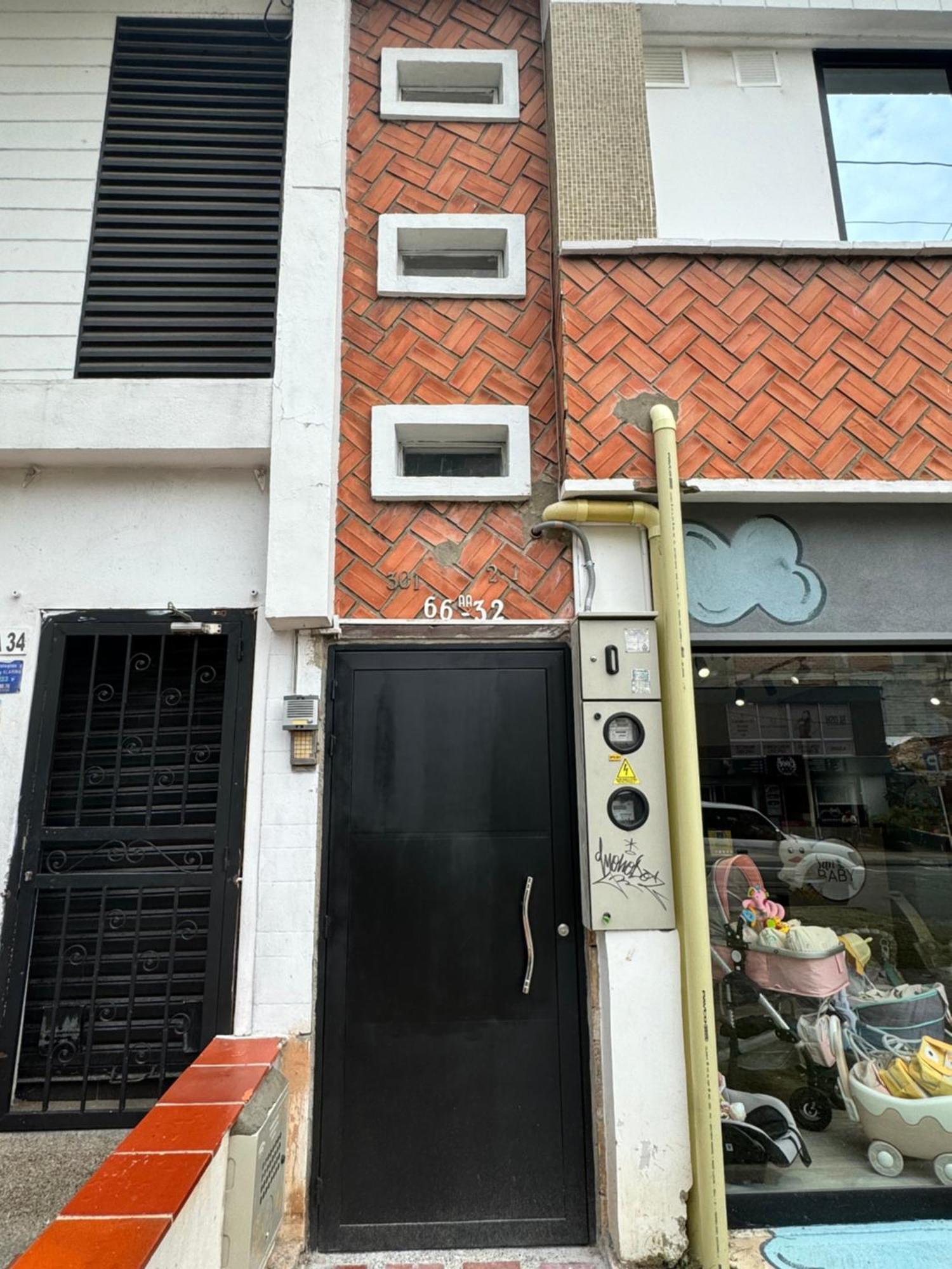 Apartment Dream Close To Unicentro - Spacious - With Ac